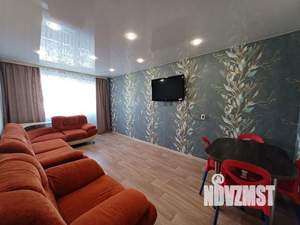 3-к квартира, посуточно, 54м2, 1/1 этаж