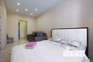 1-к квартира, посуточно, 44м2, 17/25 этаж