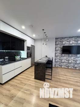 1-к квартира, посуточно, 38м2, 5/18 этаж