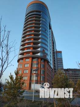 Студия квартира, посуточно, 28м2, 1/18 этаж