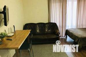 1-к квартира, посуточно, 45м2, 8/10 этаж