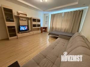 1-к квартира, посуточно, 50м2, 6/16 этаж