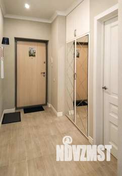 Студия квартира, посуточно, 30м2, 22/25 этаж