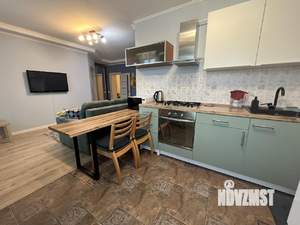 3-к квартира, посуточно, 56м2, 1/1 этаж