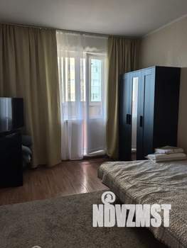 1-к квартира, посуточно, 36м2, 15/25 этаж