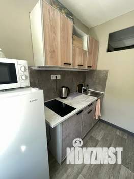 1-к квартира, посуточно, 32м2, 3/5 этаж