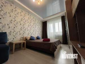 1-к квартира, посуточно, 42м2, 1/1 этаж