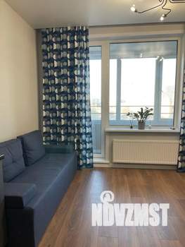 Студия квартира, посуточно, 30м2, 10/23 этаж