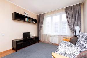 1-к квартира, посуточно, 40м2, 11/16 этаж