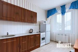 1-к квартира, посуточно, 40м2, 6/25 этаж