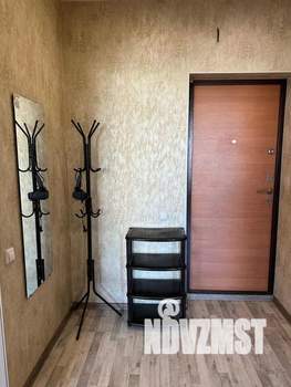 1-к квартира, посуточно, 37м2, 6/9 этаж