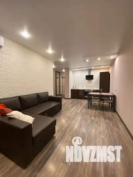 1-к квартира, посуточно, 44м2, 6/11 этаж