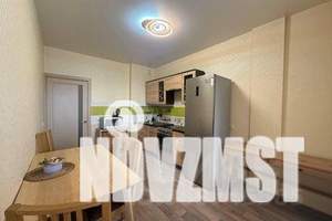 1-к квартира, посуточно, 40м2, 15/19 этаж