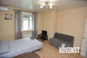 Студия квартира, посуточно, 28м2, 1/9 этаж