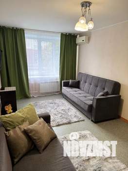 2-к квартира, посуточно, 40м2, 2/9 этаж