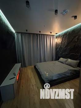 1-к квартира, посуточно, 56м2, 13/18 этаж