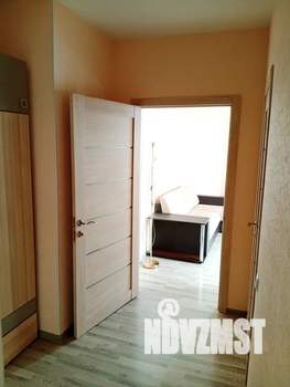 1-к квартира, посуточно, 40м2, 8/17 этаж