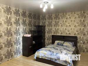 1-к квартира, посуточно, 65м2, 1/1 этаж