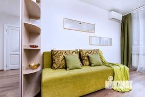 1-к квартира, посуточно, 40м2, 2/16 этаж