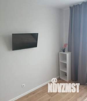 Студия квартира, посуточно, 22м2, 12/25 этаж