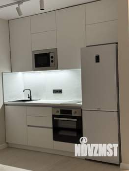 Студия квартира, на длительный срок, 32м2, 13/25 этаж