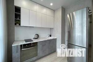 1-к квартира, посуточно, 40м2, 3/17 этаж