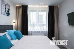1-к квартира, посуточно, 36м2, 12/30 этаж