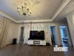 3-к квартира, на длительный срок, 125м2, 5/7 этаж