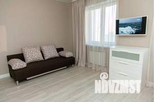 1-к квартира, посуточно, 45м2, 11/25 этаж
