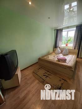 2-к квартира, посуточно, 45м2, 3/5 этаж