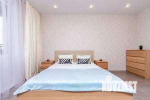 2-к квартира, посуточно, 47м2, 19/25 этаж