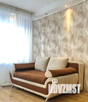 1-к квартира, посуточно, 32м2, 3/5 этаж