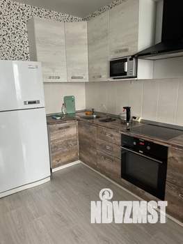 1-к квартира, посуточно, 42м2, 18/25 этаж