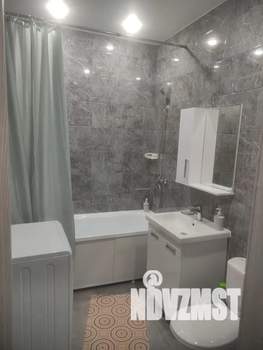 Студия квартира, посуточно, 28м2, 12/25 этаж