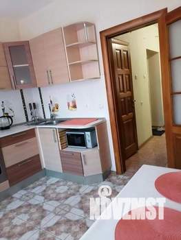 2-к квартира, посуточно, 55м2, 1/1 этаж