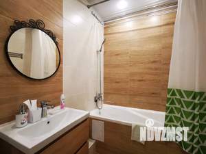 Студия квартира, посуточно, 35м2, 10/25 этаж