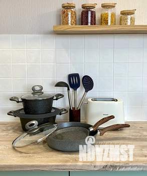 Студия квартира, посуточно, 30м2, 17/17 этаж