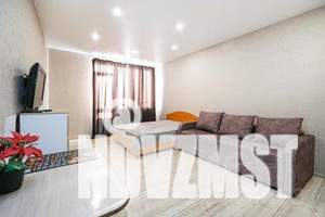 1-к квартира, посуточно, 30м2, 6/25 этаж