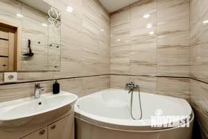 1-к квартира, посуточно, 40м2, 5/25 этаж