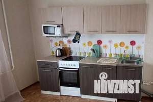 1-к квартира, посуточно, 40м2, 4/21 этаж