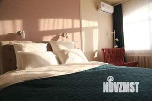 1-к квартира, посуточно, 40м2, 7/15 этаж