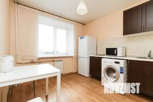 1-к квартира, посуточно, 43м2, 8/9 этаж