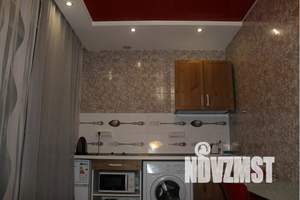 1-к квартира, посуточно, 40м2, 2/18 этаж