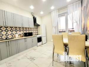 2-к квартира, посуточно, 42м2, 13/25 этаж