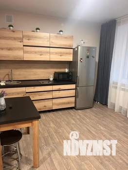 Студия квартира, посуточно, 28м2, 4/12 этаж