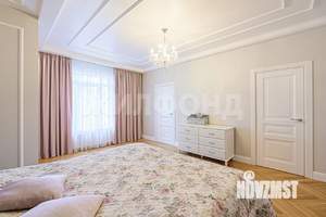 3-к квартира, на длительный срок, 133м2, 3/6 этаж