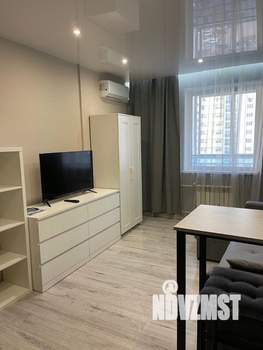 Студия квартира, на длительный срок, 30м2, 8/18 этаж