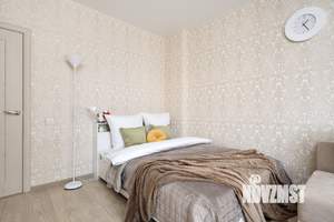 1-к квартира, посуточно, 42м2, 3/25 этаж