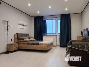 Студия квартира, посуточно, 35м2, 6/17 этаж