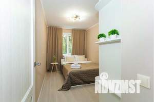 2-к квартира, посуточно, 45м2, 2/4 этаж
